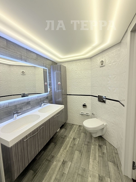 Квартира по адресу: Москва, Николо-Хованская ул, 34, общая площадь 151.67 (№74255)