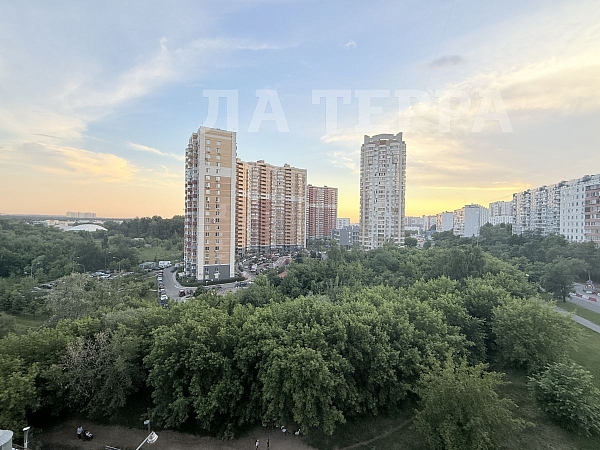 Квартира по адресу: Москва, Строгино, Твардовского ул, 14к1, общая площадь 49.3 (№74502)