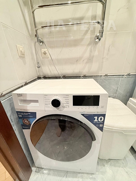 Снять 3-к квартиру, 73 кв.м., Москва, Грина ул, 40 (№74285)