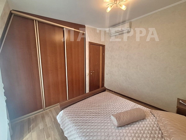 Таунхаус, 200 кв.м., Красногорск, 17 кв-л, 4к6 (№74242) Таунхаус, 200 кв.м., Красногорск, 17 кв-л, 4к6 (№74242)