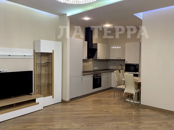 Снять 1-к квартиру, 57 кв.м., Заречье рп, Медовая ул, 4 (№74467)