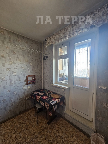 Снять комнату , 13 кв.м., мос, Строгинский б-р, 2к1 (№74443)