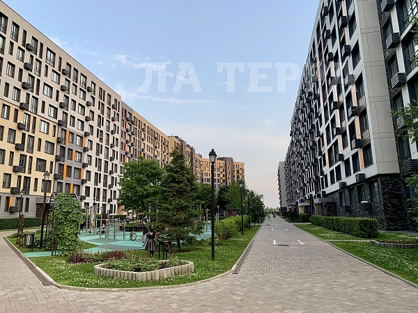 Снять 1-к квартиру, 57 кв.м., Заречье рп, Медовая ул, 4 (№74467)