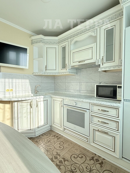 Квартира по адресу: Дрожжино, Южная ул, 19к1, общая площадь 42 (№74412)