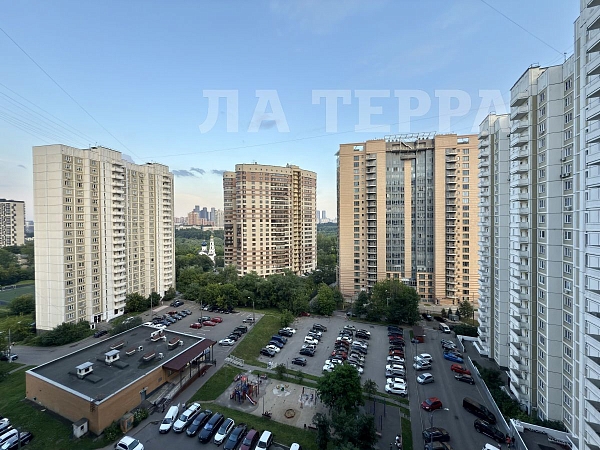 Снять 2-к квартиру, 59 кв.м., Москва, Фили-Давыдково, Кременчугская ул, 5к3 (№74230) Снять 2-к квартиру, 59 кв.м., Москва, Фили-Давыдково, Кременчугская ул, 5к3 (№74230)