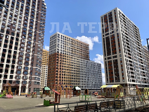 Снять 1-к квартиру, 32 кв.м., Новоивановское рп, Эйнштейна б-р, 5 (№74571)