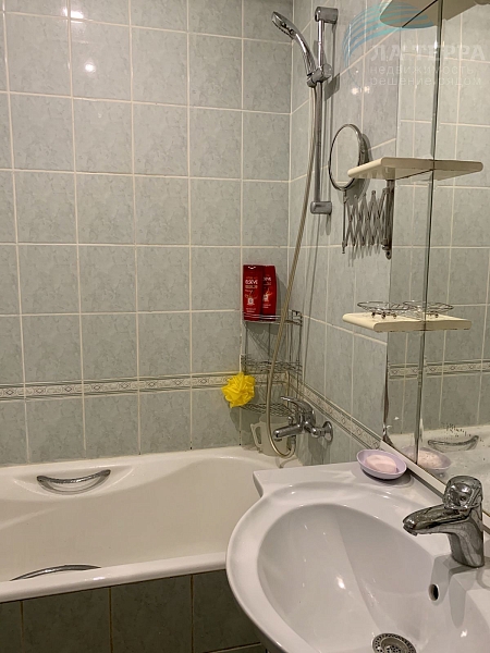 Снять 3-к квартиру, 76 кв.м., Москва, Тропарёво-Никулино, Академика Анохина ул, 11 (№74243) Снять 3-к квартиру, 76 кв.м., Москва, Тропарёво-Никулино, Академика Анохина ул, 11 (№74243)
