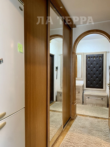 Снять 3-к квартиру, 76 кв.м., Москва, Тропарёво-Никулино, Академика Анохина ул, 11 (№74243) Снять 3-к квартиру, 76 кв.м., Москва, Тропарёво-Никулино, Академика Анохина ул, 11 (№74243)