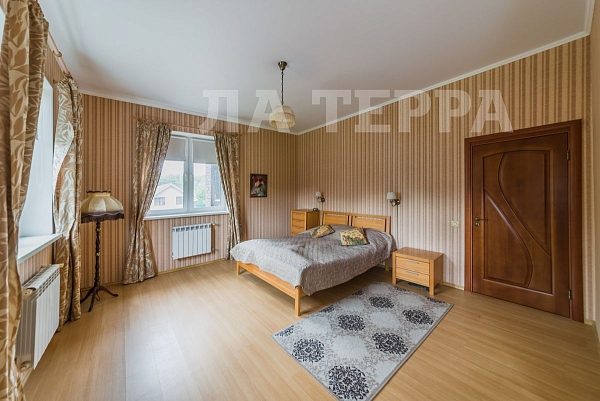 Дом, 208 кв.м., Андреевское, Родниковая ул, 15А (№74361)