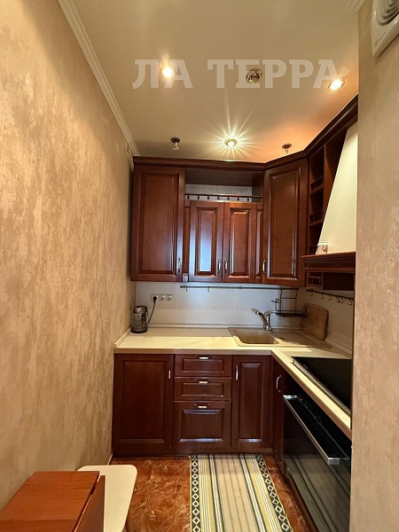 Снять 3-к квартиру, 73 кв.м., Москва, Грина ул, 40 (№74368)