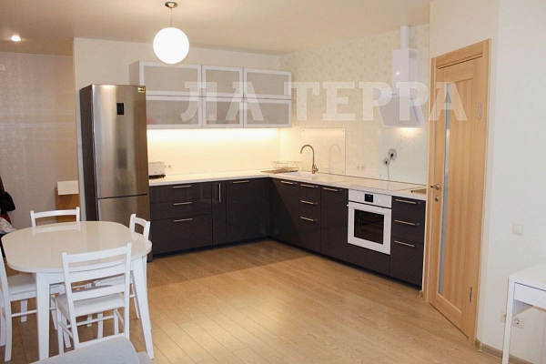 Снять 2-к квартиру, 59 кв.м., Москва, Строгино, Твардовского ул, 12к3